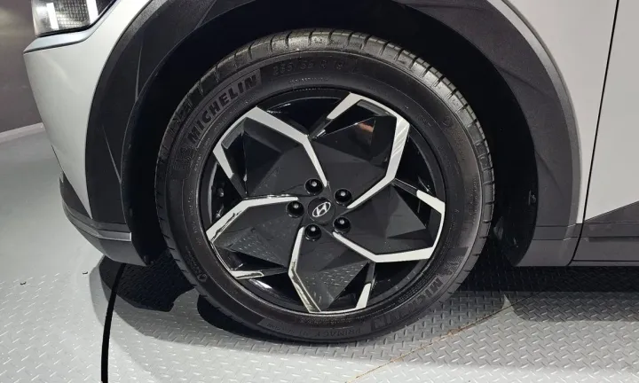 Hyundai Ioniq5