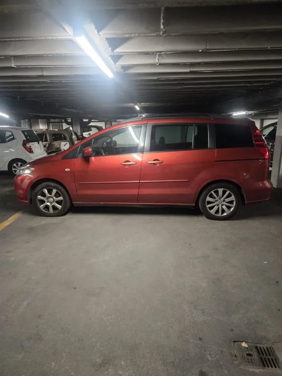 Mazda 5