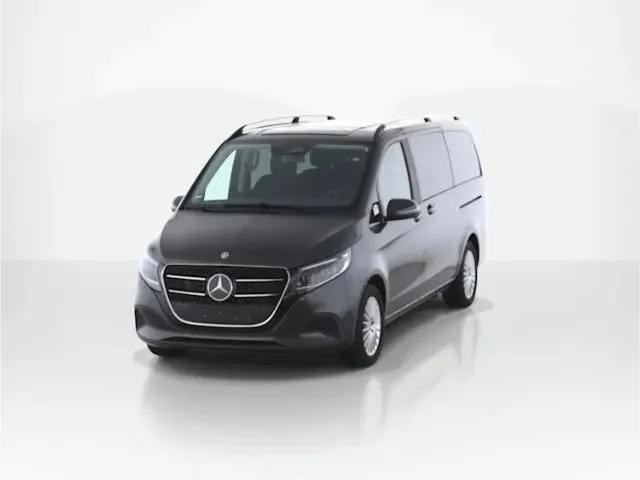 Mercedes-Benz V 220