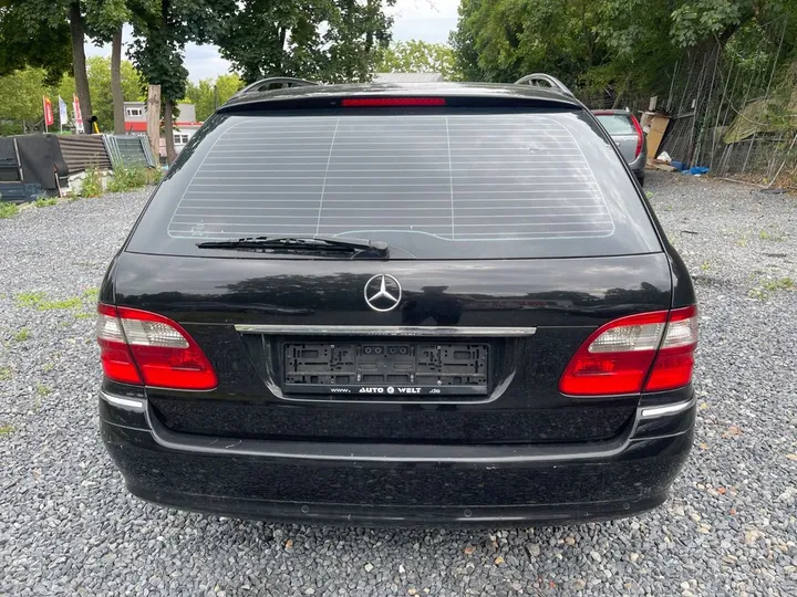 Mercedes-Benz E 280