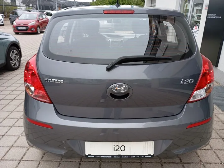 Hyundai i20