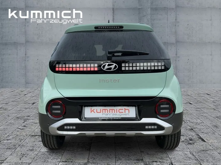 Hyundai INSTER