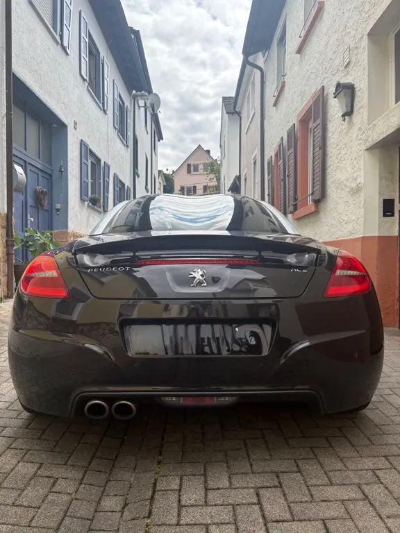 Peugeot RCZ
