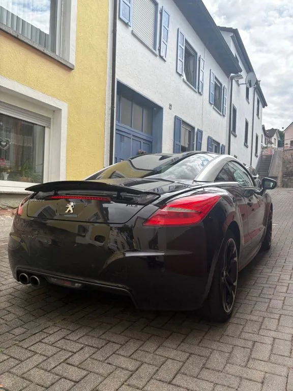 Peugeot RCZ