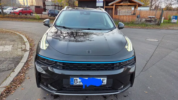 Lynk&Co 01