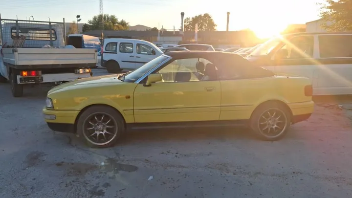 Audi 80