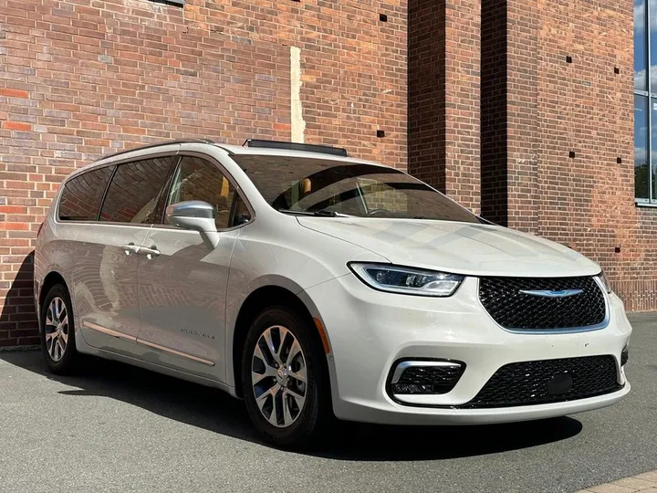 Chrysler Pacifica