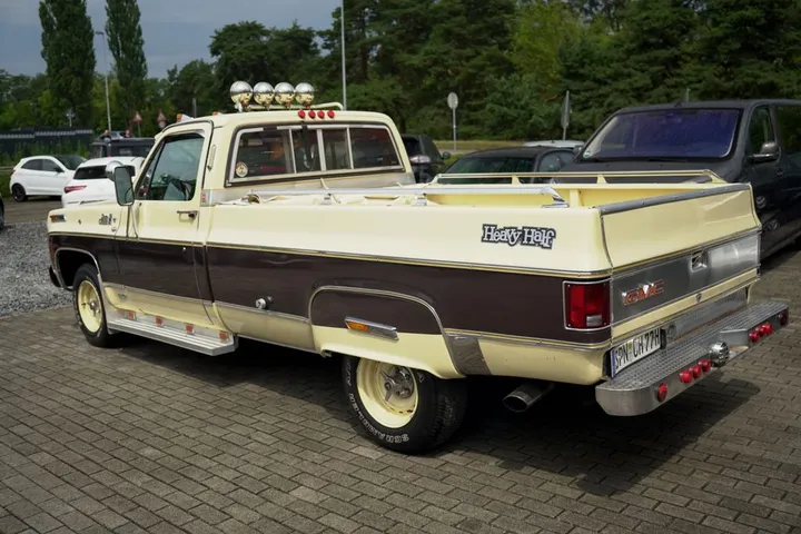 GMC Sierra