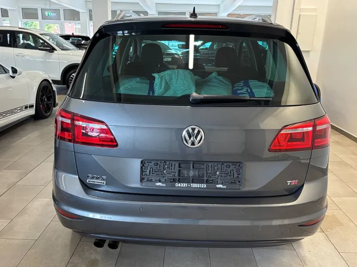 Volkswagen Golf Sportsvan