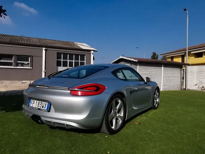 Porsche Cayman