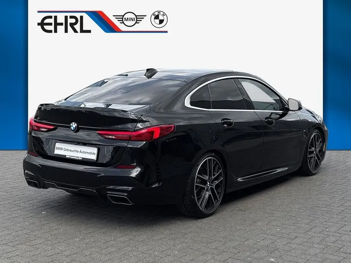 BMW M235