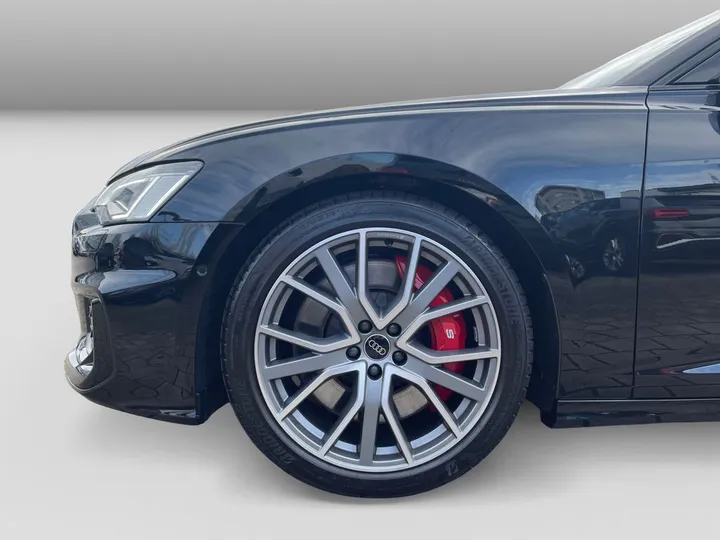 Audi S6