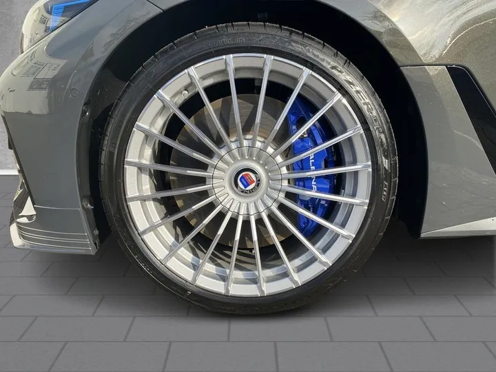 ALPINA D4