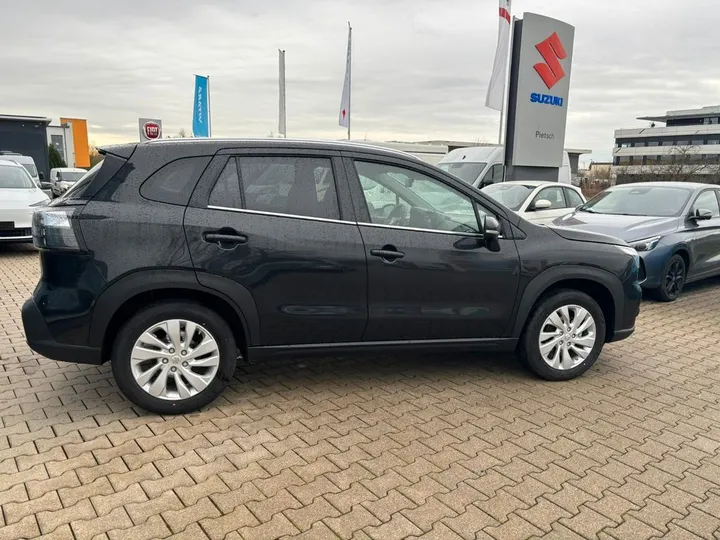Suzuki (SX4) S-Cross