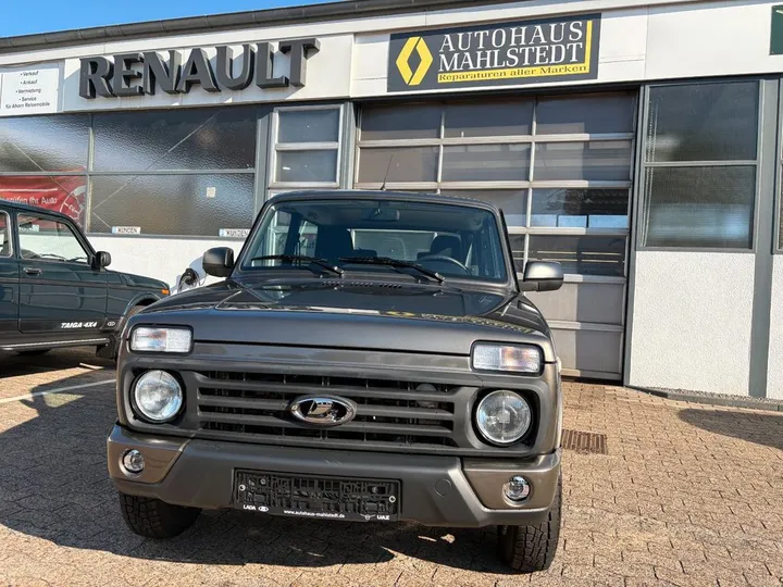 Lada Niva