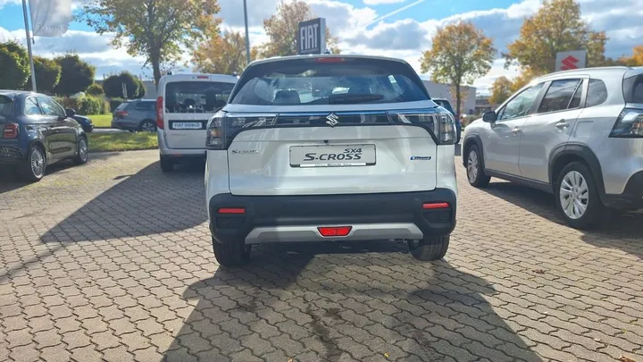 Suzuki (SX4) S-Cross