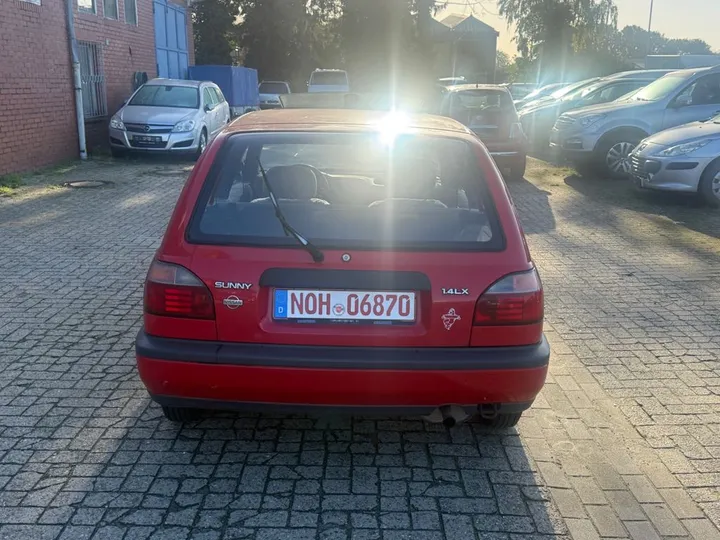 Nissan Sunny