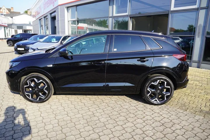 Opel Grandland (X)