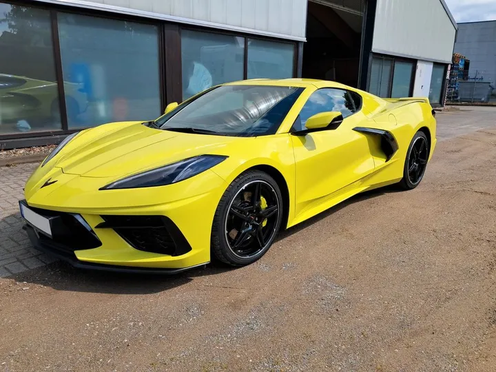 Corvette C8