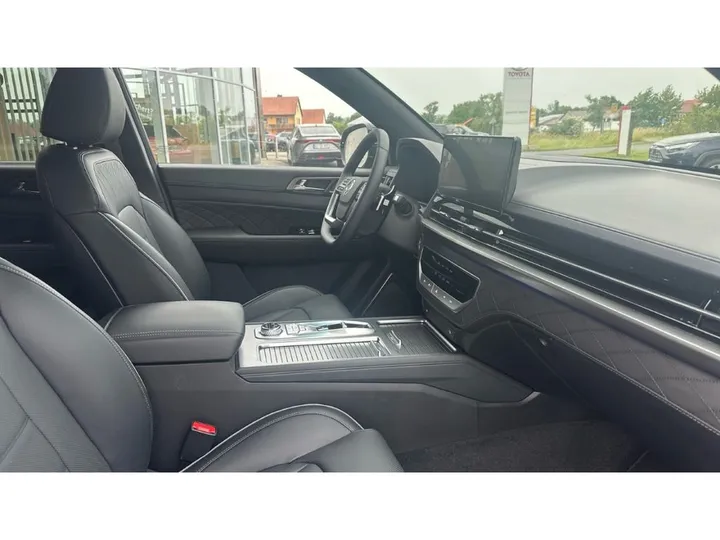 KGM Rexton