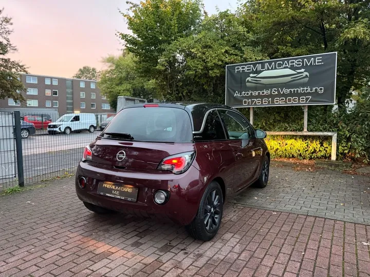 Opel Adam