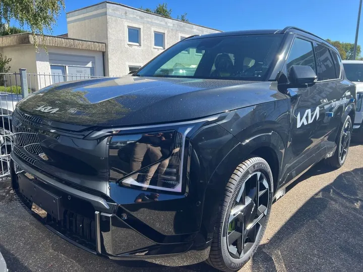 Kia EV5