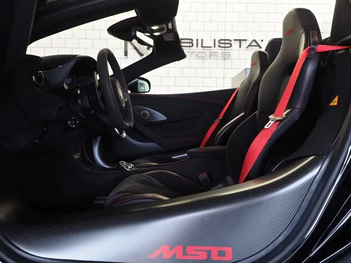 McLaren 600LT