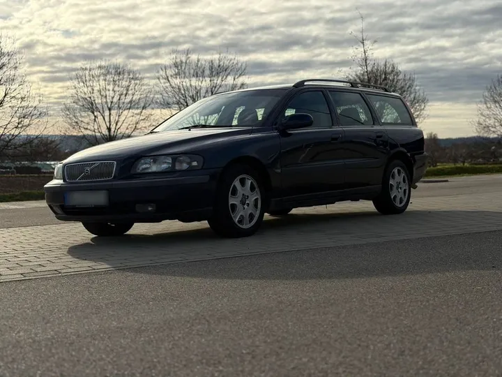 Volvo V70