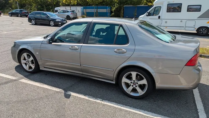 Saab 9-5