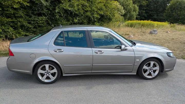 Saab 9-5