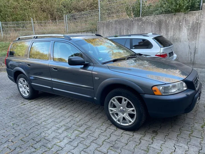 Volvo XC70