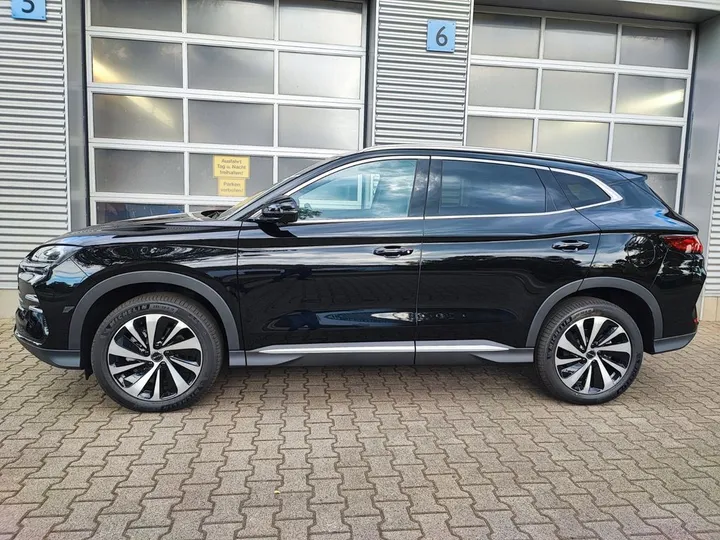 BYD SEAL U