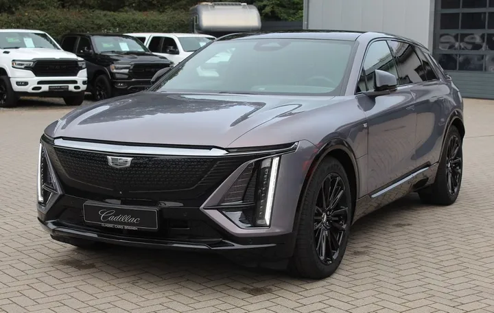 Cadillac LYRIQ