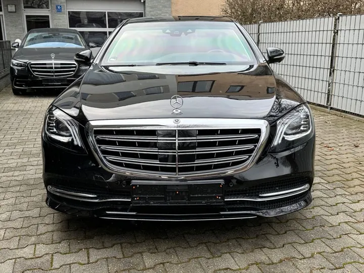 Mercedes-Benz S 600