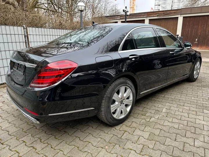 Mercedes-Benz S 600