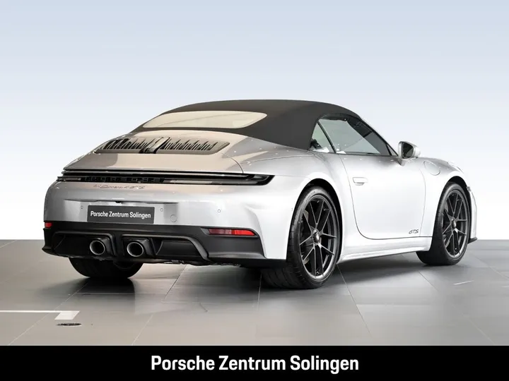 Porsche 992