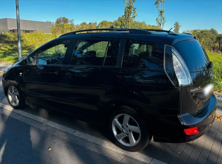 Mazda 5