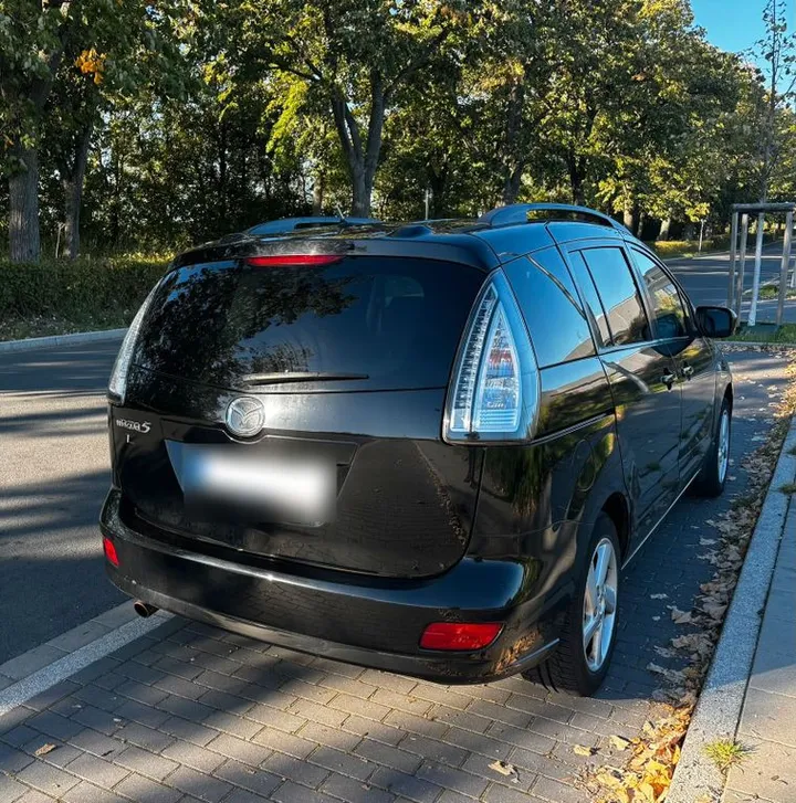 Mazda 5