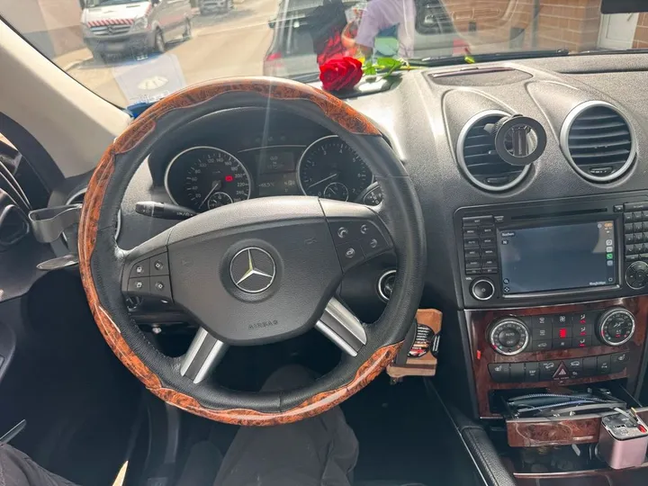 Mercedes-Benz ML 350