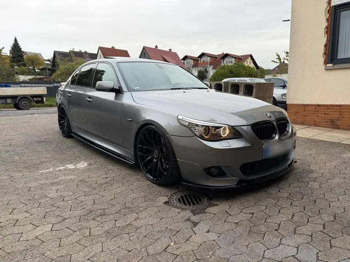 BMW 550