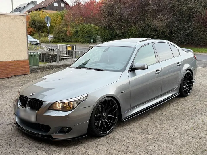 BMW 550