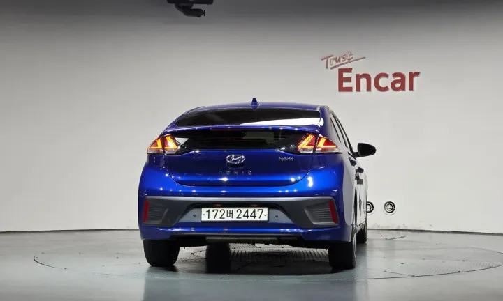 Hyundai Ioniq