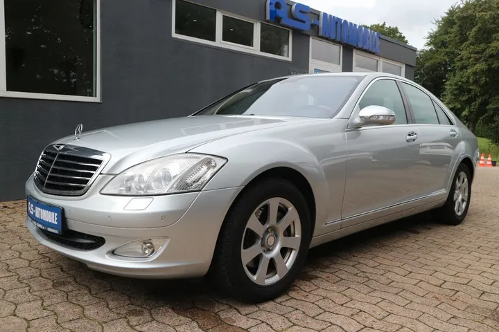 Mercedes-Benz S 320