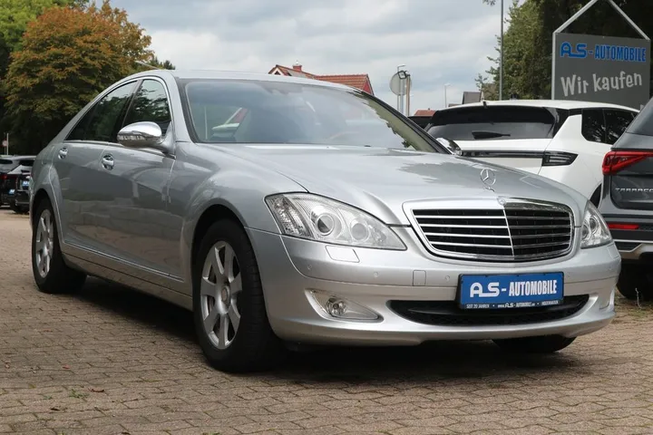 Mercedes-Benz S 320