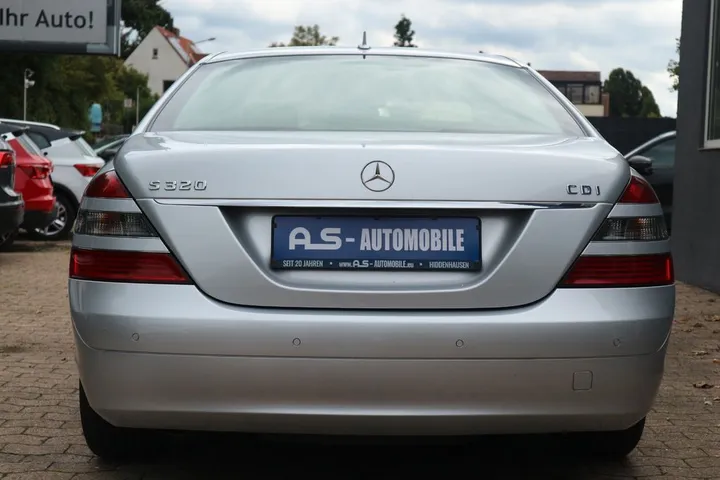 Mercedes-Benz S 320