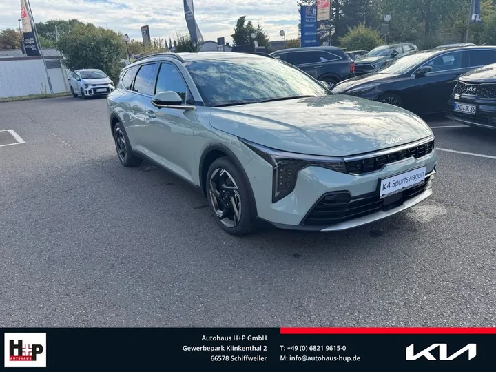Kia K4