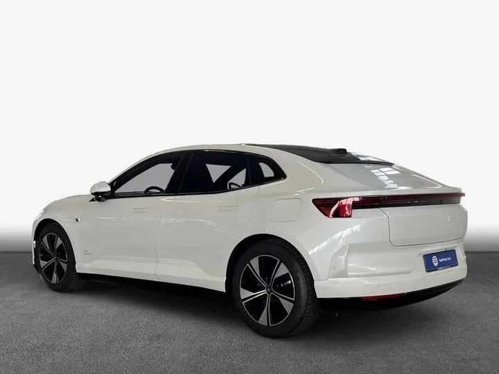 Polestar 4