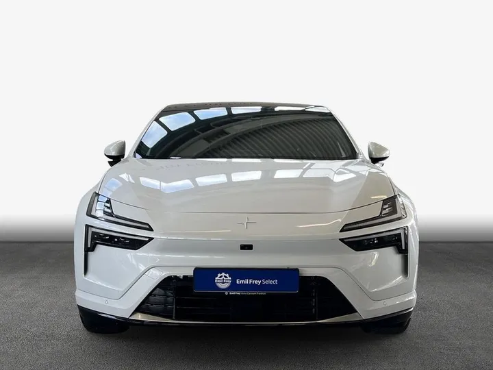Polestar 4