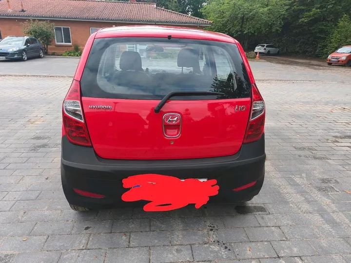 Hyundai i10