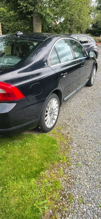 Volvo S80